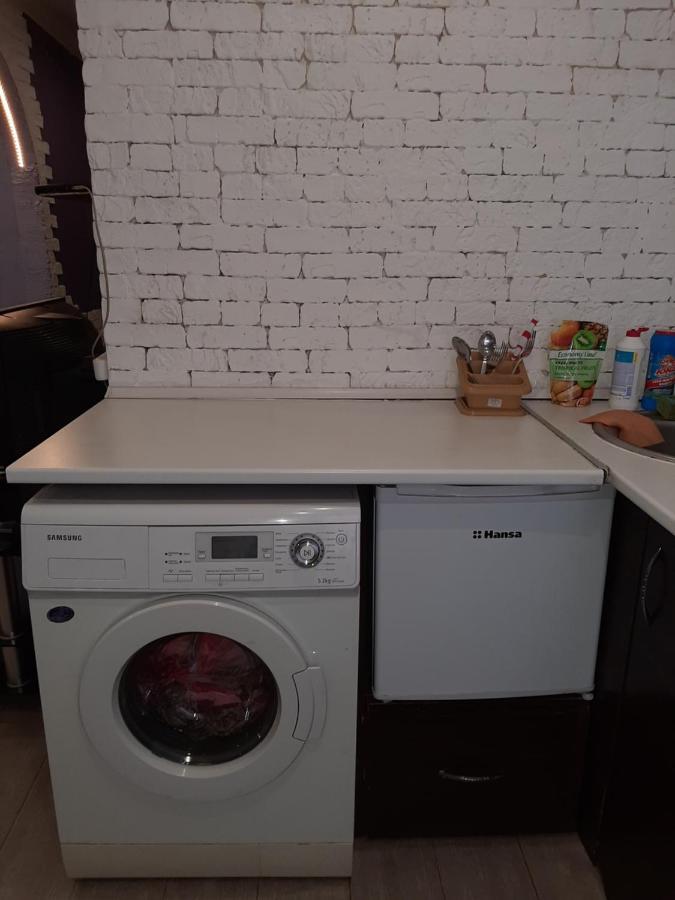 Студия В Центре Города Krivoy Rog Εξωτερικό φωτογραφία